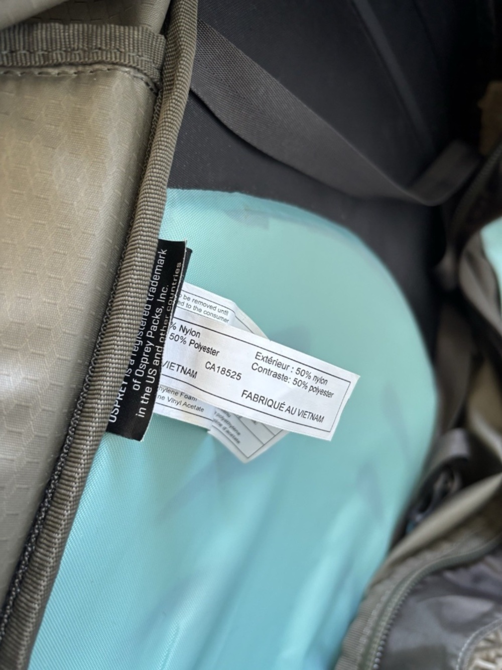 Fairview 70L Travel Backpack in Green Olive / Blue Authentic❤️ - Picture 7 of 12